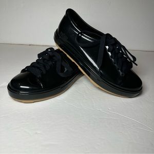 Mel Dreamed by Melissa Mel Be low-top Black Sneakers  Waterproof Scented size 1